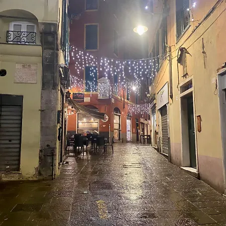 Apartamento Centro Storico - Vicino Acquario E Casa Colombo