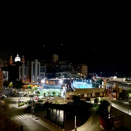 Centro Storico - Vicino Acquario E Casa Colombo Апартаменты